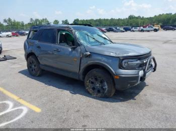  Salvage Ford Bronco
