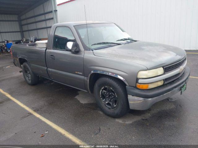  Salvage Chevrolet Silverado 1500