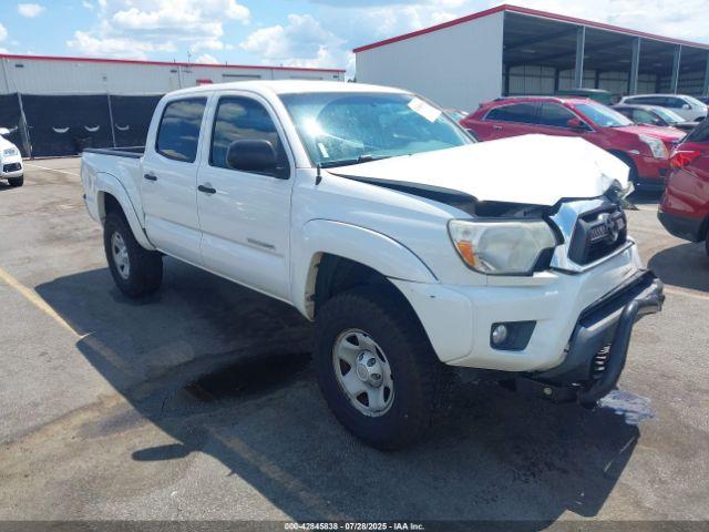  Salvage Toyota Tacoma