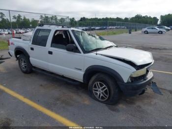  Salvage Chevrolet S-10