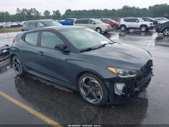  Salvage Hyundai VELOSTER