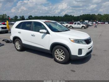  Salvage Kia Sorento