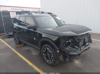  Salvage Ford Bronco