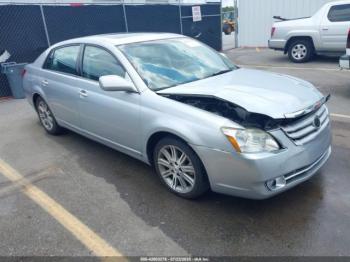  Salvage Toyota Avalon