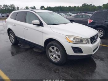  Salvage Volvo XC60