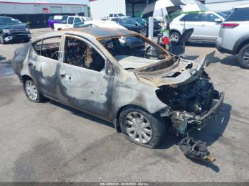  Salvage Nissan Versa