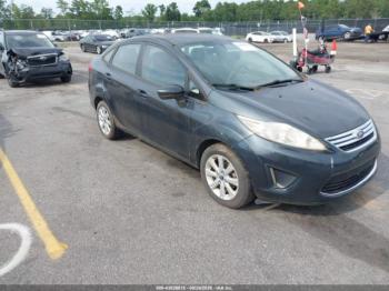  Salvage Ford Fiesta