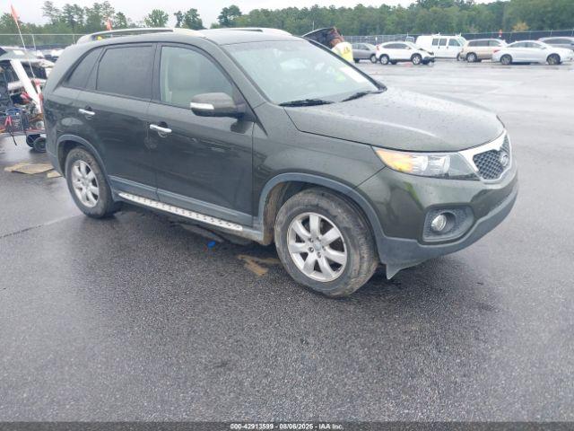  Salvage Kia Sorento