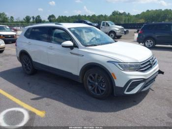  Salvage Volkswagen Tiguan