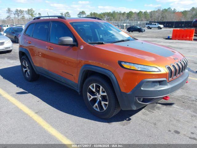  Salvage Jeep Cherokee