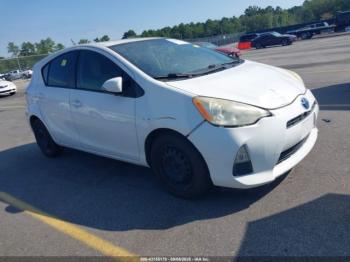  Salvage Toyota Prius c