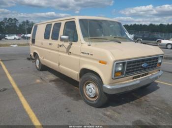  Salvage Ford Econoline