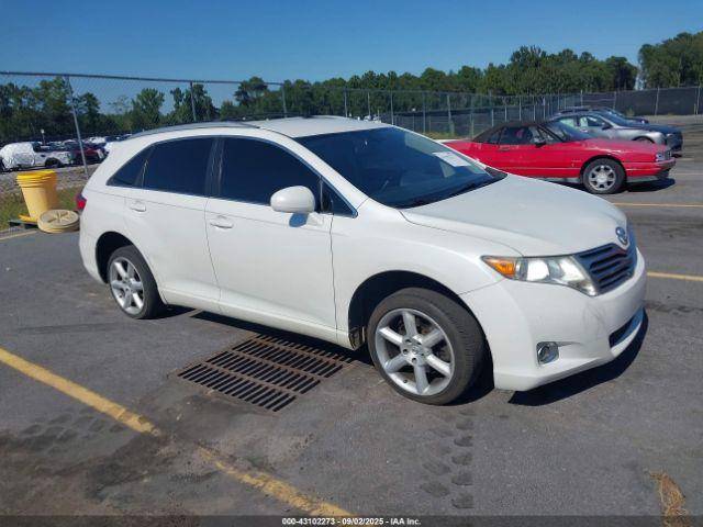  Salvage Toyota Venza