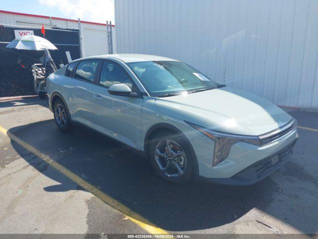  Salvage Kia K4