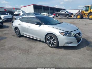  Salvage Nissan Maxima