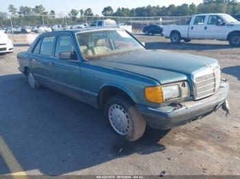  Salvage Mercedes-Benz 560