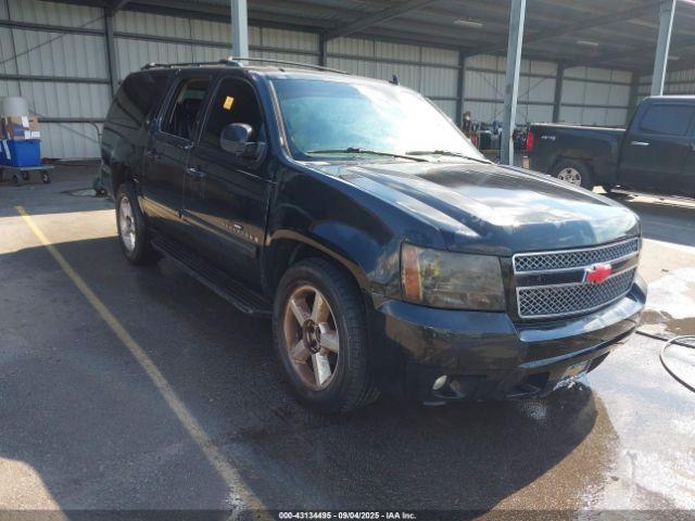  Salvage Chevrolet Suburban 1500