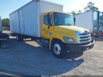  Salvage Hino 258 268