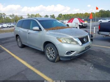  Salvage Nissan Pathfinder