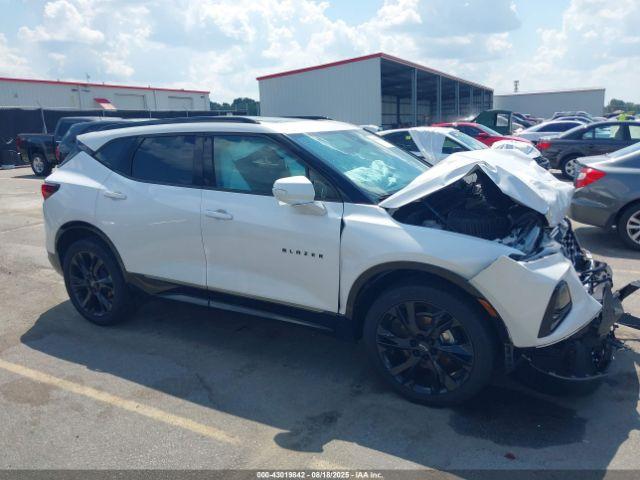  Salvage Chevrolet Blazer