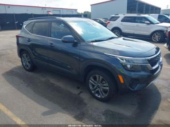  Salvage Kia Seltos