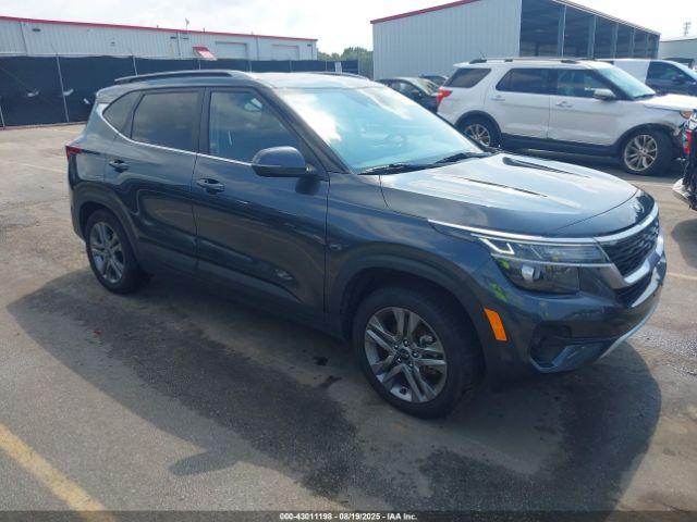  Salvage Kia Seltos