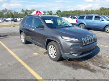  Salvage Jeep Cherokee