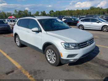  Salvage Volkswagen Tiguan