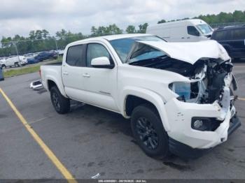  Salvage Toyota Tacoma