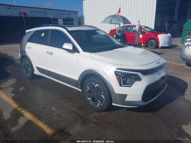  Salvage Kia Niro