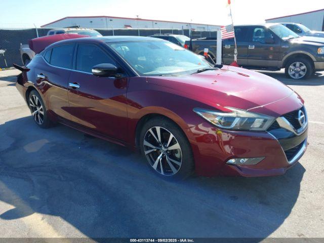  Salvage Nissan Maxima