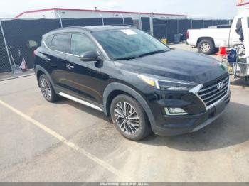  Salvage Hyundai TUCSON