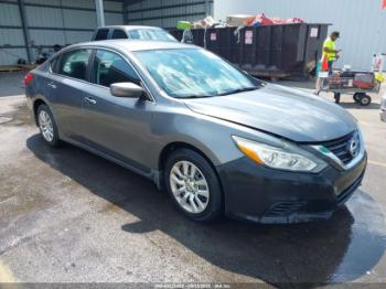  Salvage Nissan Altima