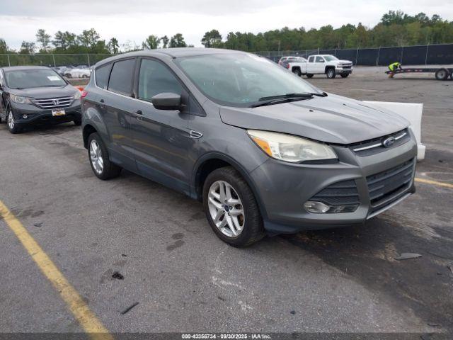  Salvage Ford Escape