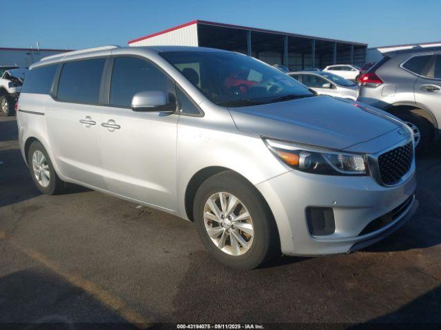  Salvage Kia Sedona