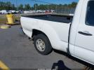 Toyota Tacoma Image 4