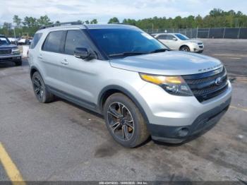  Salvage Ford Explorer