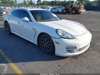  Salvage Porsche Panamera