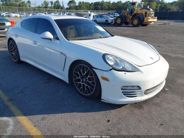  Salvage Porsche Panamera