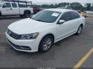 Volkswagen Passat 1.8t S Image 5