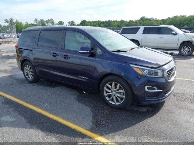  Salvage Kia Sedona