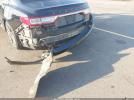 Lincoln Continental Select Image 18