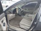 Toyota Camry Le Image 5