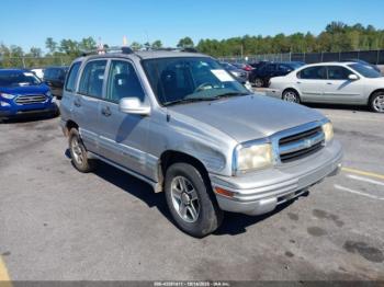  Salvage Chevrolet Tracker