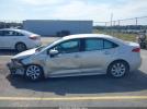Toyota Corolla Le Image 10