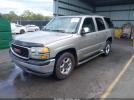 GMC Yukon Denali Image 9