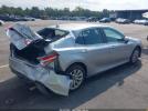 Toyota Camry Le Image 3