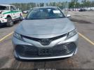 Toyota Camry Le Image 10