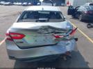 Toyota Camry Le Image 16