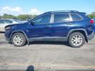 Jeep Cherokee Sport Image 10